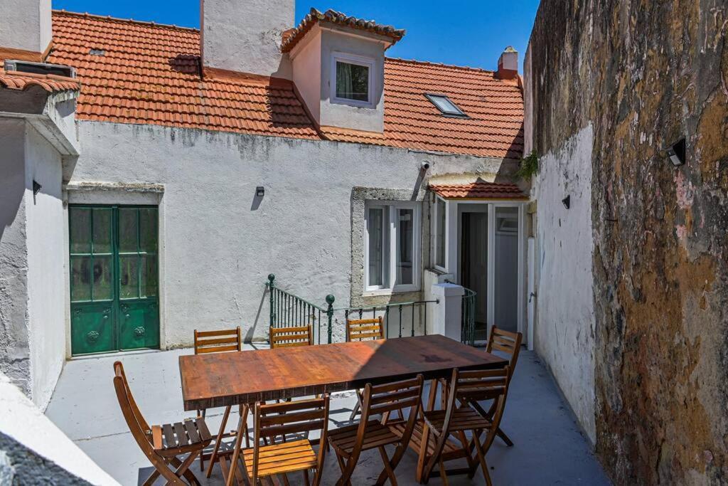 Ola Lisbon - Castelo II Apartment Bagian luar foto